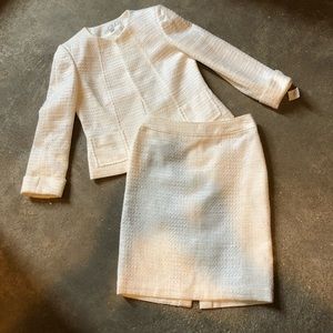 Tahari 2pc suit